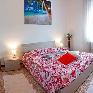  Apartament Ampio Vicino Al Centro Di Treviso, Parcheggio Gratuito